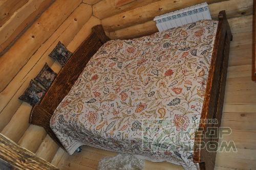 Кровать односпальная из кедра под старину длина 220 см ширина 80 см