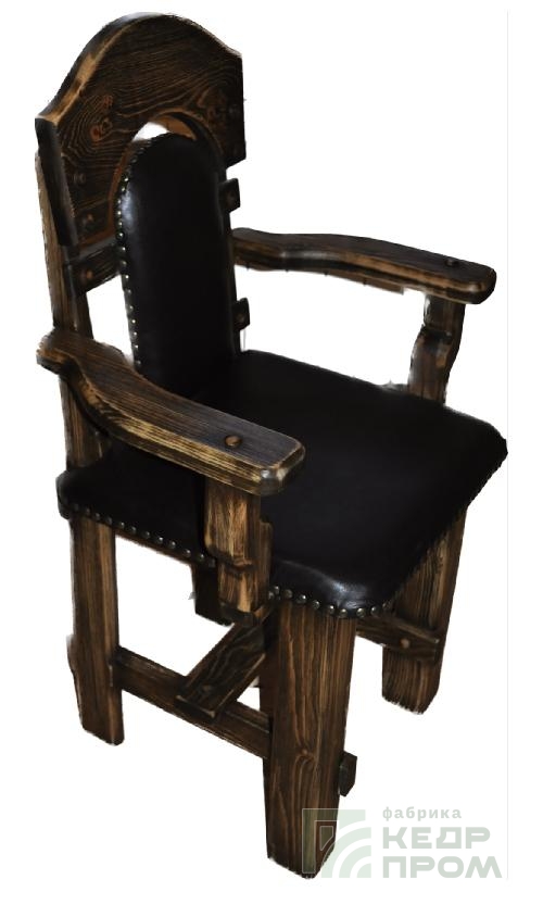 Кресло из кедра с мягкой обшивкой под старину 60х60 см