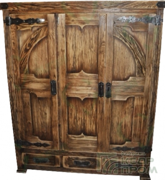 Шкаф для одежды под старину из кедра