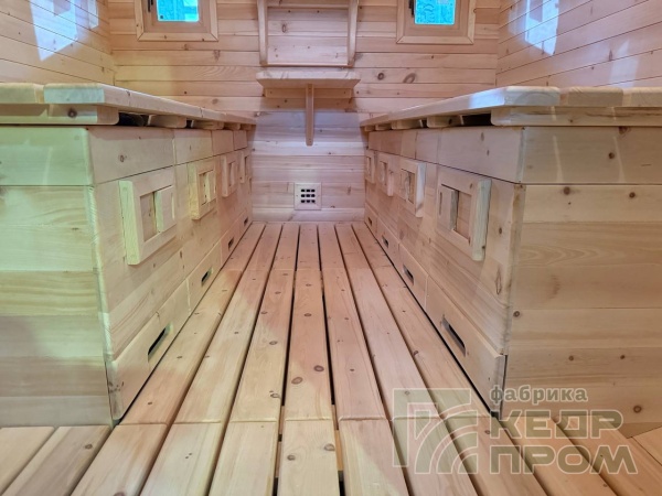 Апидомик из кедра